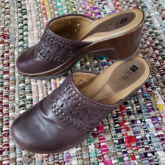 White Mountain Shoes - White Mtn Genuine Leather Dark Brown Clogs Shoes
